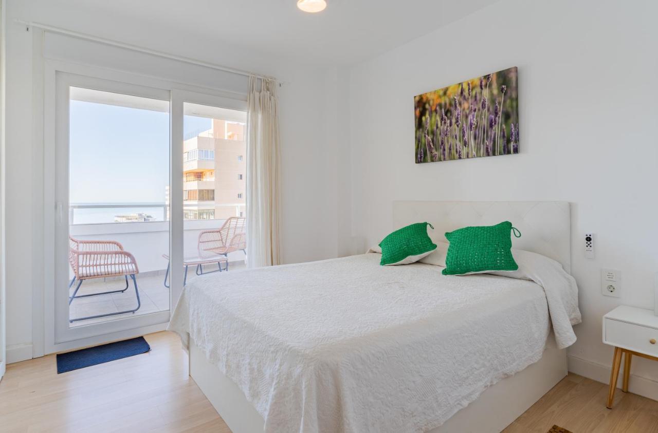 Appartamento Frente Al Mar Torres De Playamar En Torremolinos